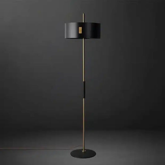 Dark Ring Floor Lamp